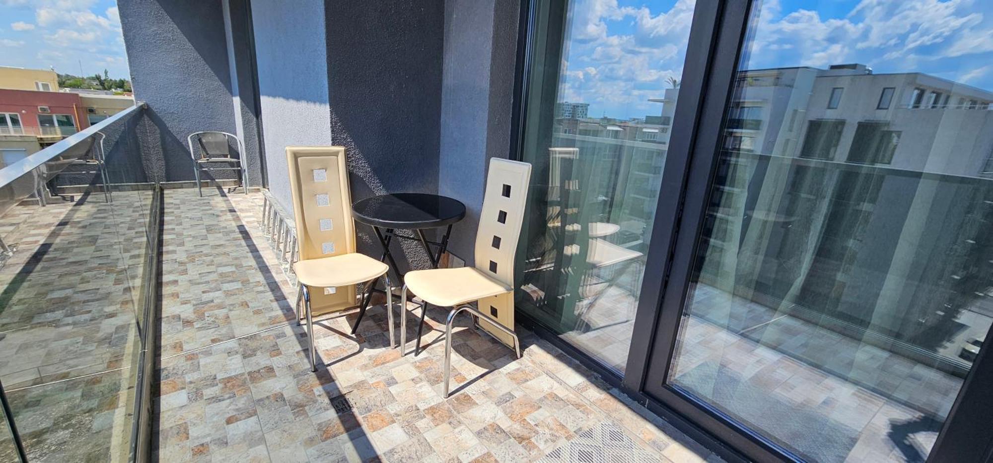 Luxury Aparthotel Promenada In Building Stefan Prima Linie La Mare Navodari Dış mekan fotoğraf