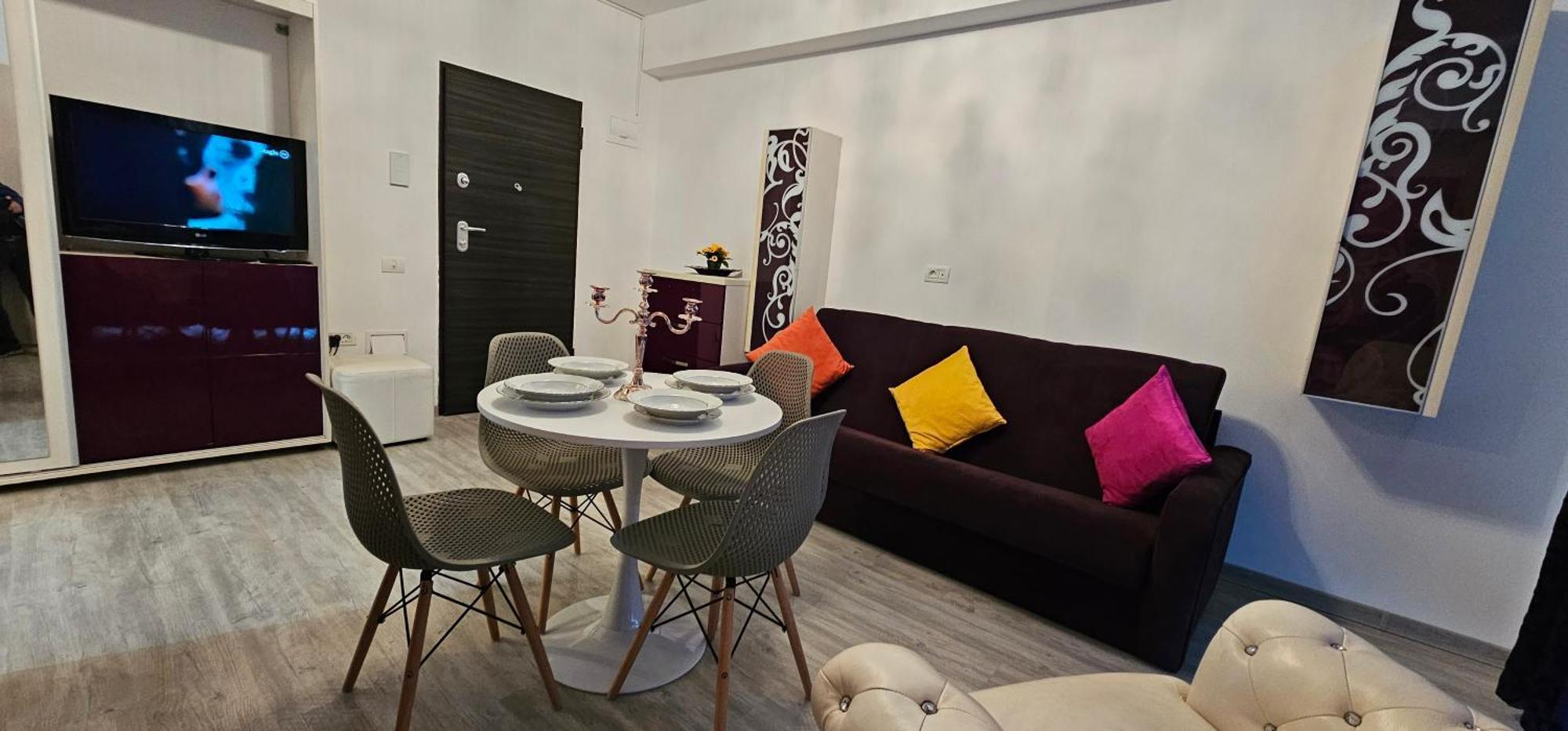 Luxury Aparthotel Promenada In Building Stefan Prima Linie La Mare Navodari Dış mekan fotoğraf