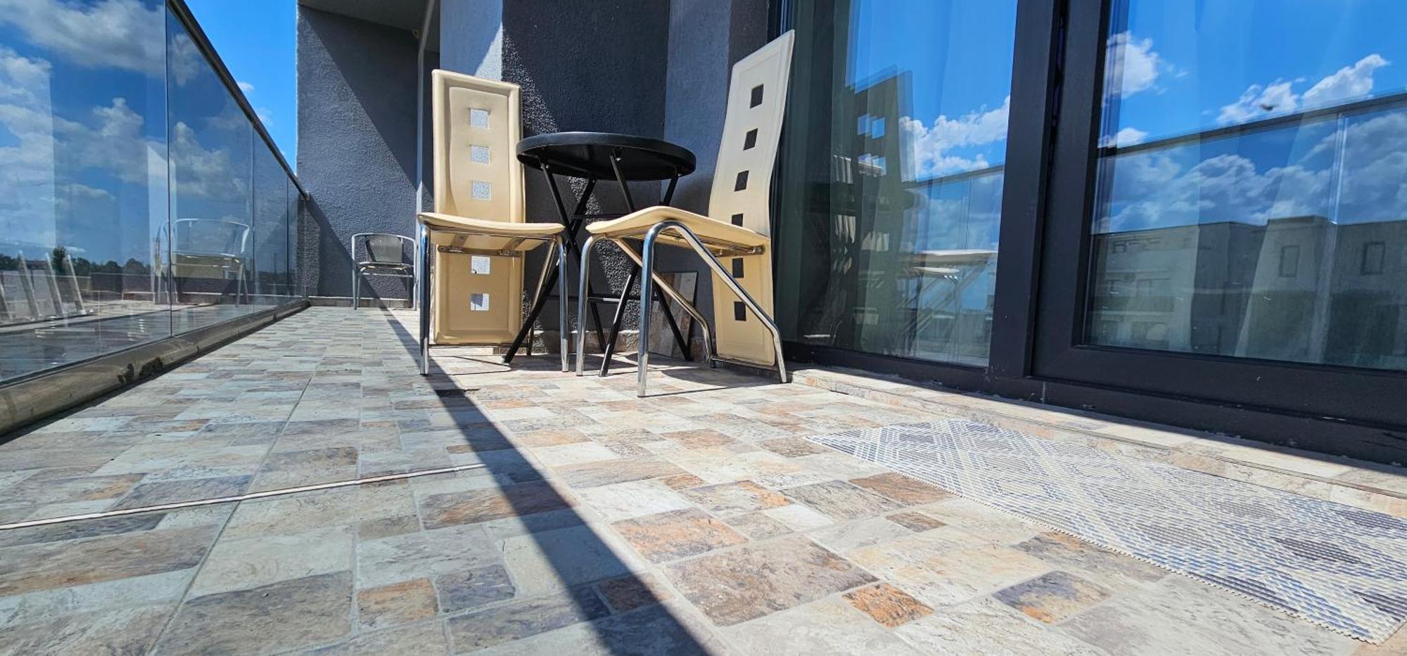 Luxury Aparthotel Promenada In Building Stefan Prima Linie La Mare Navodari Dış mekan fotoğraf